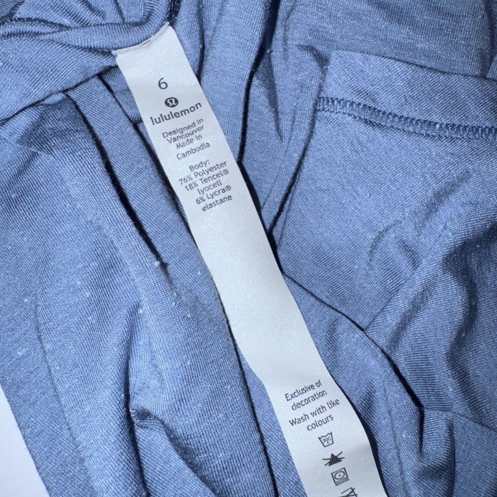 lululemon athletica Get Set Short Sleeve Scoop Tee - Dusty Blue - Picture 5 of 6